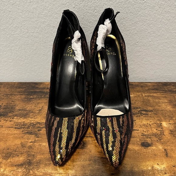 ‼️BRAND NEW‼️Gold/Black sequins detailed pump - Picture 5 of 6